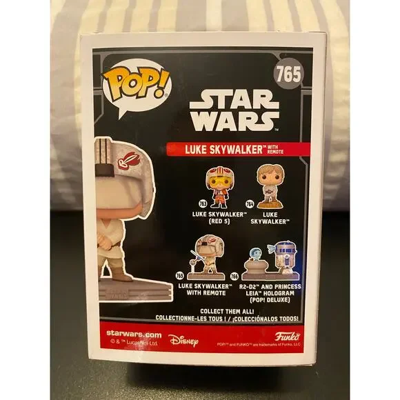 Funko Pop Star Wars:  Luke Skywalker With Remote - Picture 3 of 6